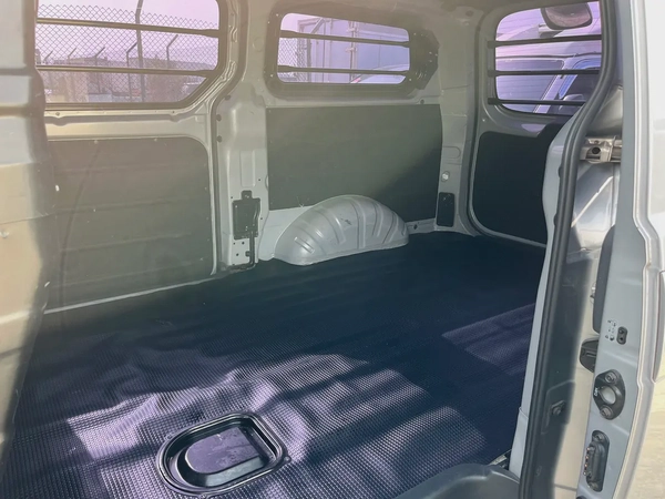 Hyundai H1 Cargo Van