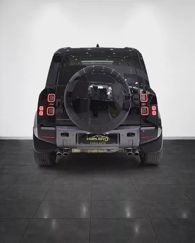 Defender 110 V8 Edition P525 2024 GCC FULLY LOADED-2