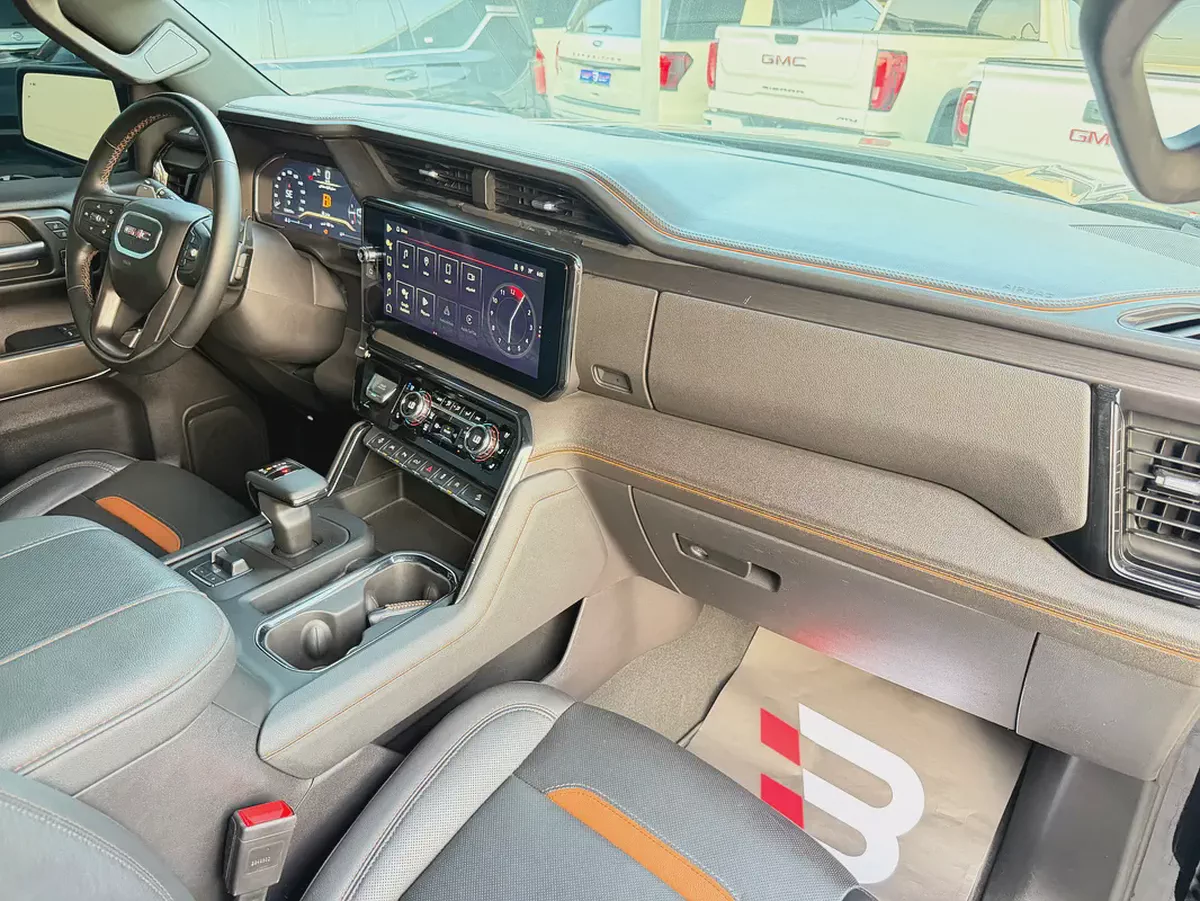 جي ام سي سييرا GMC Sierra AT4 اسود/ اسود 2023 (بن حمودة)-9-9