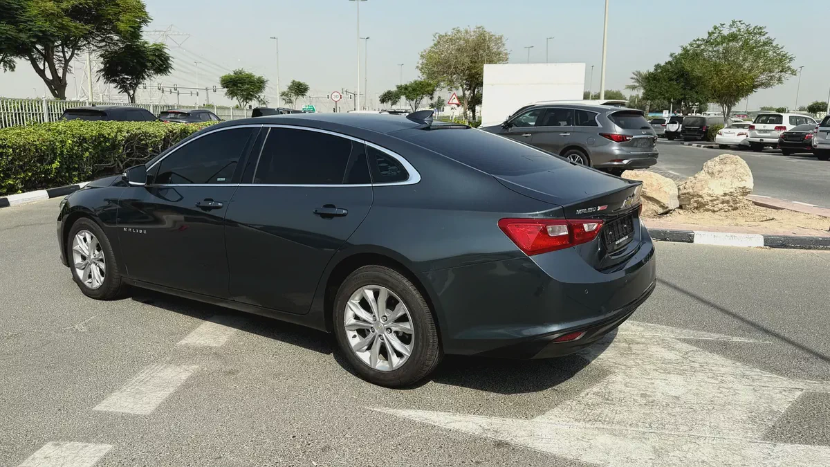 Chevrolet Malibu LT 2022 GCC specs ,excellent condition.-3-3