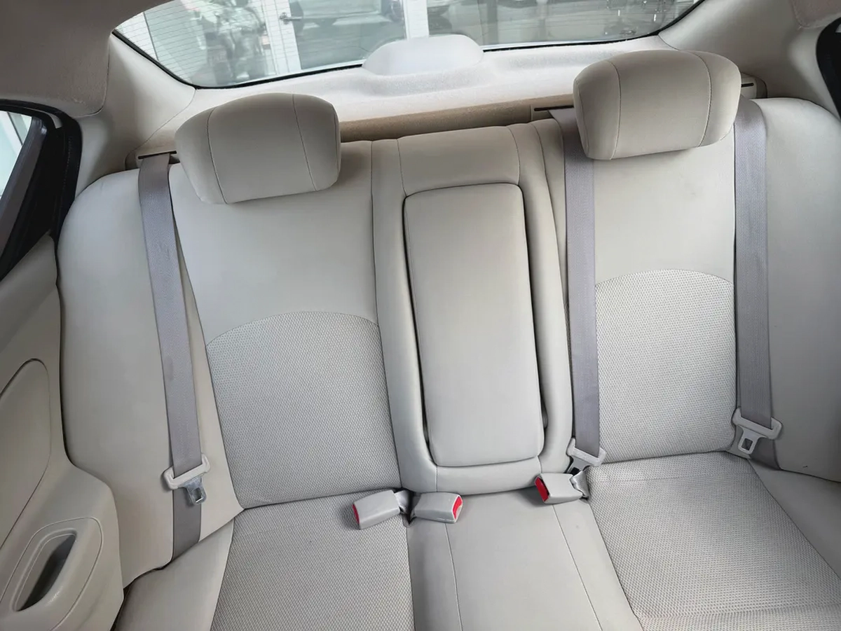 Nissan Sunny 2023,SV,GCC,Original Paint,Low Km Can Arrange Bank Loan-17-17