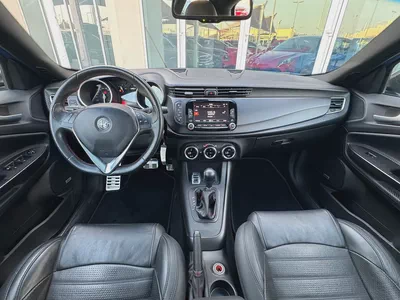 2021 Alfa Romeo Giulietta Veloce GCC Specs - Pristine Condition-9