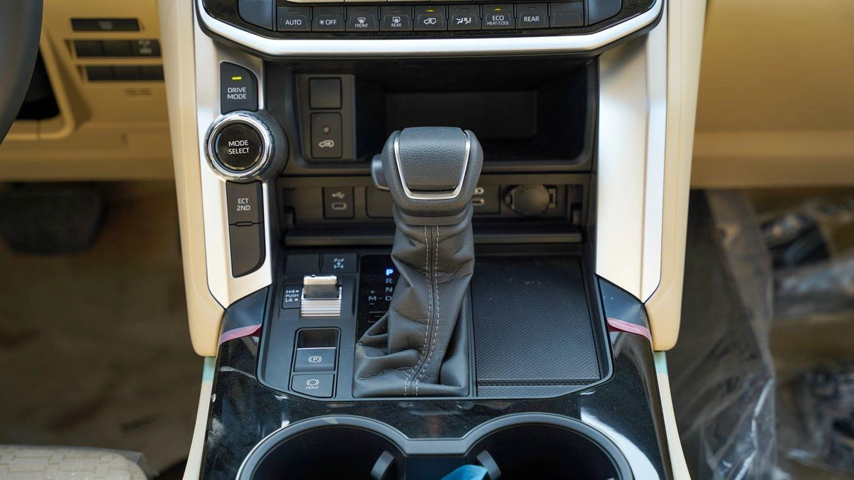 Toyota Land Cruiser