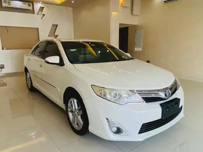 Toyota Camry SE Plus 2014 - GCC Specs - Reliable and Fuel Efficient-19