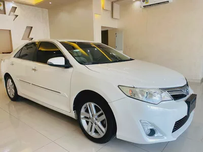 Toyota Camry SE Plus 2014 - GCC Specs - Reliable and Fuel Efficient-4