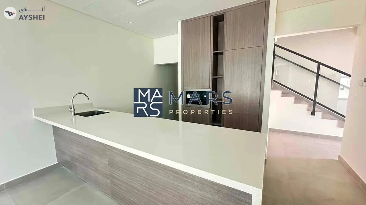 🏡 Luxurious 3-Bedroom Townhouse in Sharjah Sustainable City | AED 2,800,000