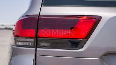 Toyota Land Cruiser VX-10