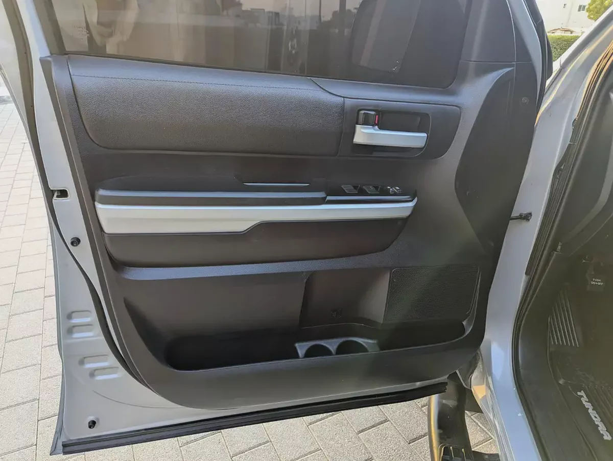 2019 Toyota Tundra V8 |American Specs| Interior and Exterior Excellent Condition-16-16