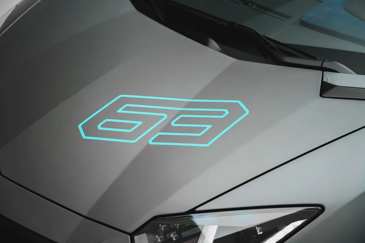2022 Lamborghini Aventador SVJ 63-15-15