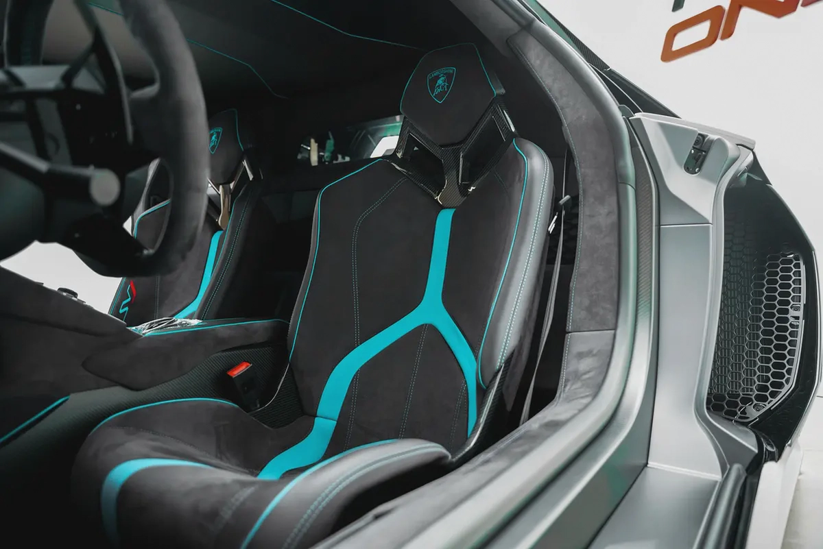 2022 Lamborghini Aventador SVJ 63-16-16