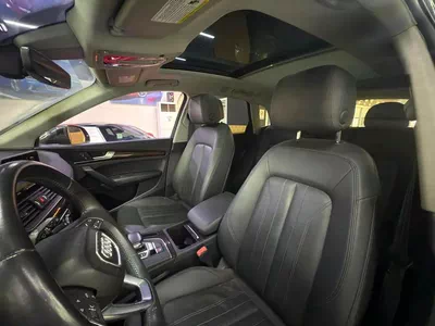 Audi Q5 45 TFSI American Specs - Low Mileage Luxury SUV-7