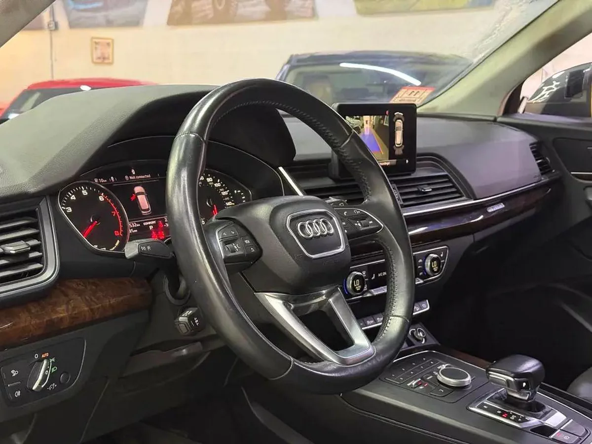 Audi Q5 45 TFSI American Specs - Low Mileage Luxury SUV-5-0