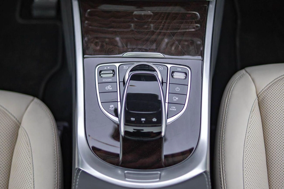 Mercedes Benz G 500 AMG-8-8