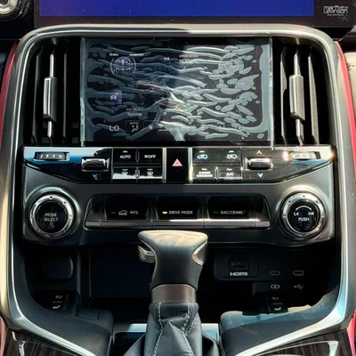Lexus LX600 SIGNATURE LEXUS LX600 25 SPEAKRS SIGNATURE AL FUTTAIM SPECS 2026-4