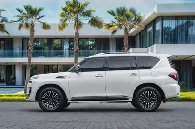 3,428 P.M |  Patrol SE Platinum | 0% Downpayment | Nissan Warranty till March 2027-1