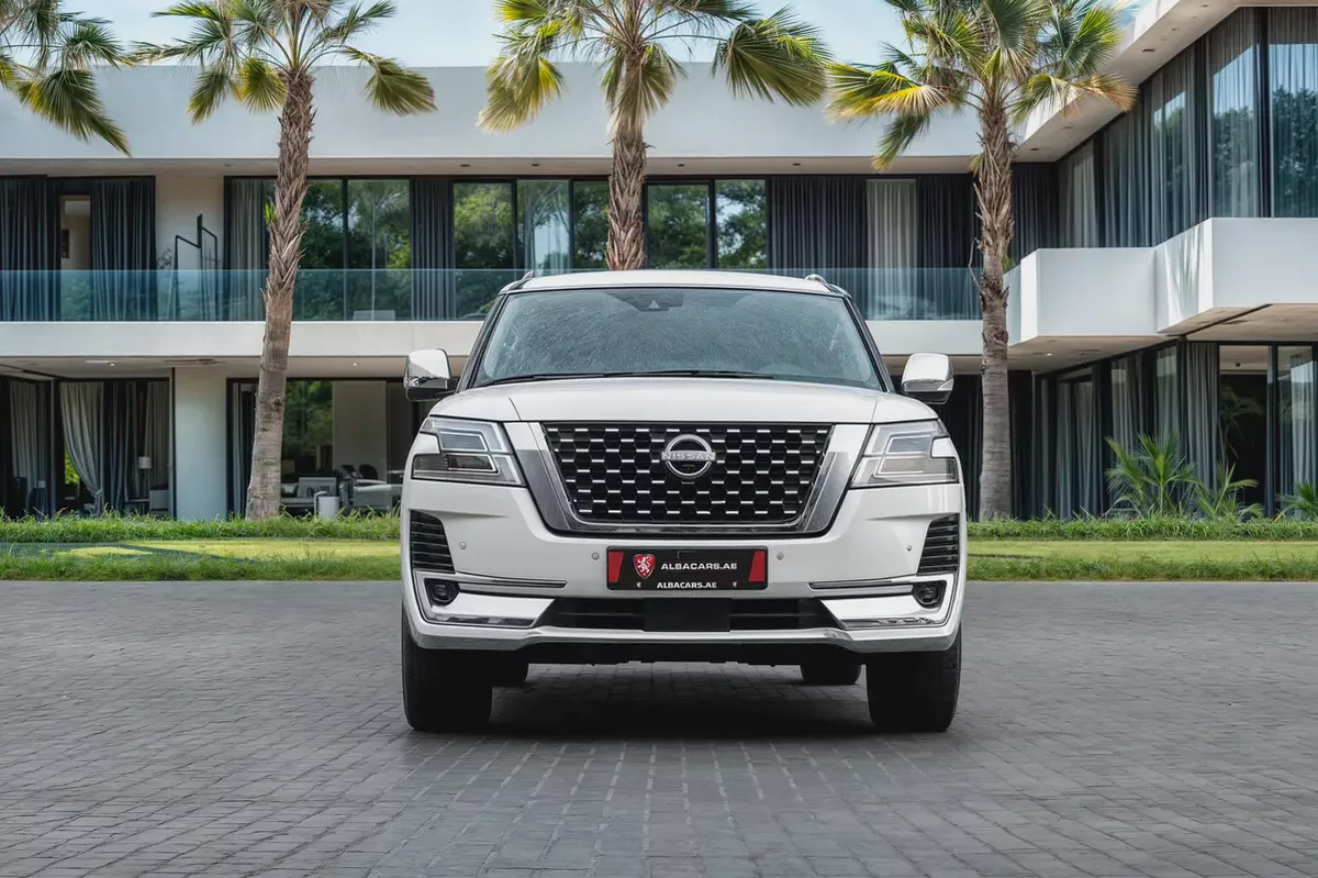 3,428 P.M |  Patrol SE Platinum | 0% Downpayment | Nissan Warranty till March 2027-3-3