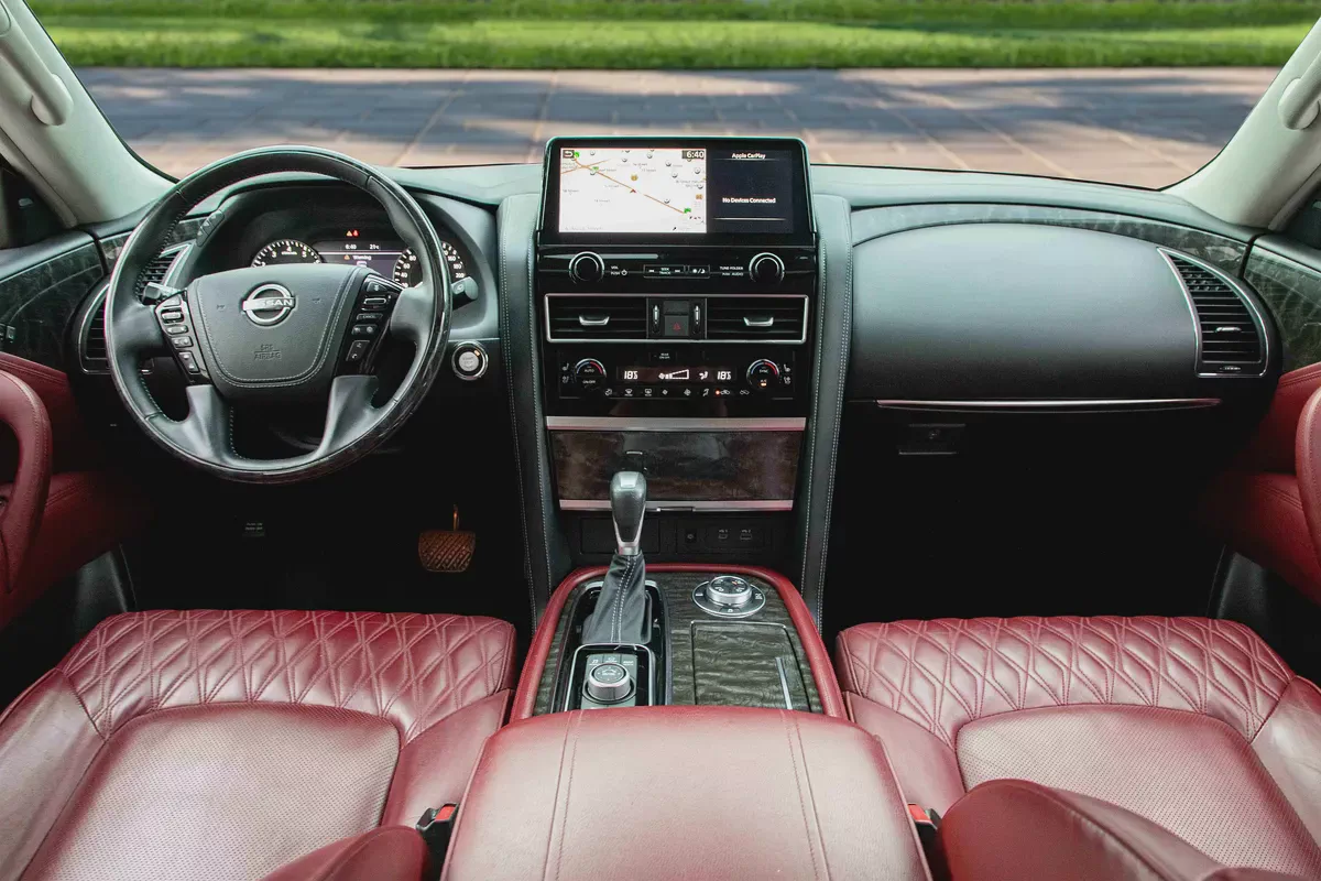 3,428 P.M |  Patrol SE Platinum | 0% Downpayment | Nissan Warranty till March 2027-7-7