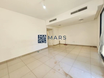 ✨ Elegant 3BHK Middle Unit for Rent in Nasma Residence, Sharjah ✨-14