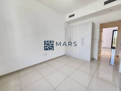 ✨ Elegant 3BHK Middle Unit for Rent in Nasma Residence, Sharjah ✨-24