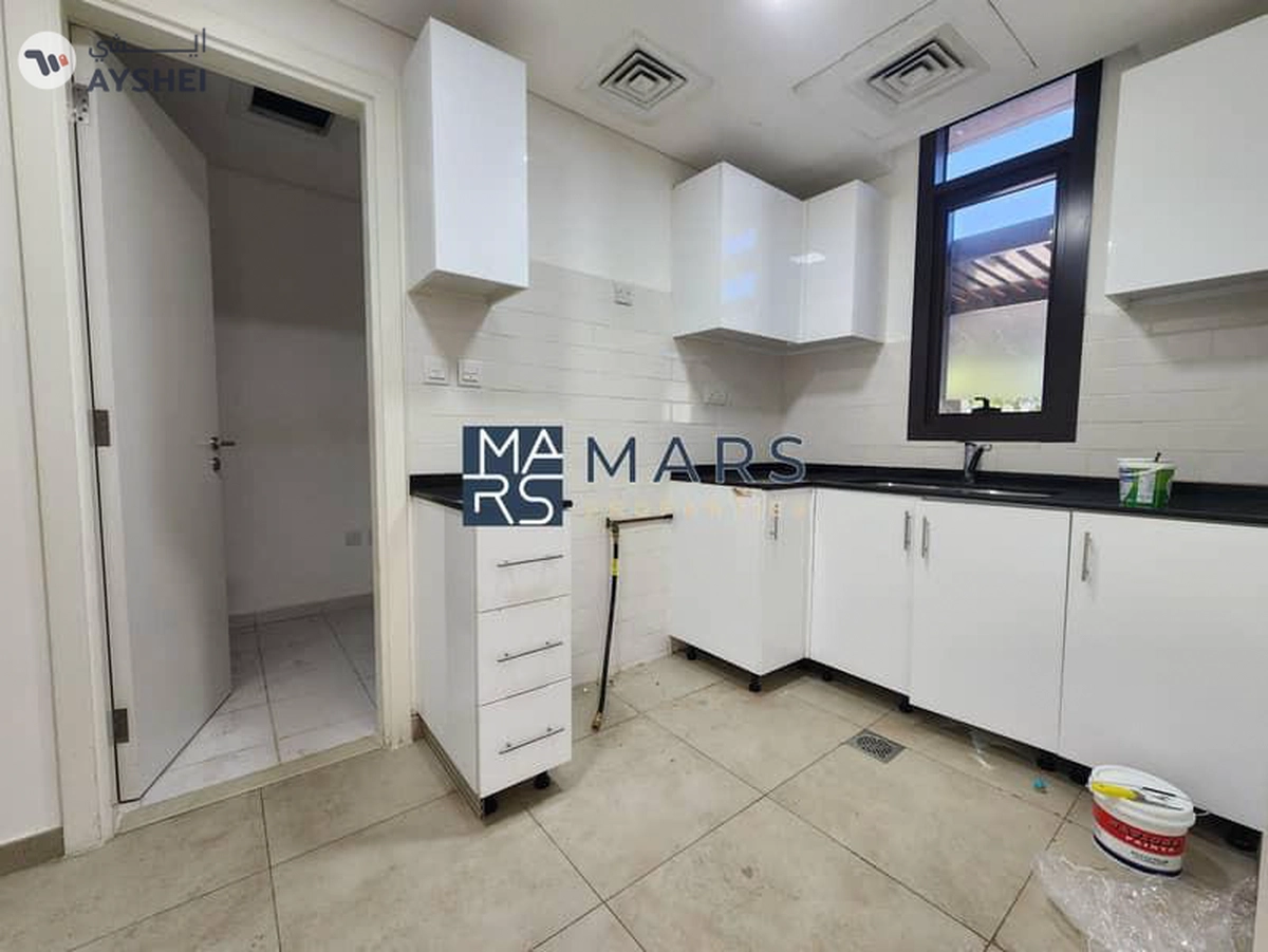 ✨ Elegant 3BHK Middle Unit for Rent in Nasma Residence, Sharjah ✨-4-4