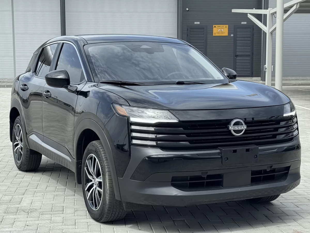 Nissan Kicks SV-1-0