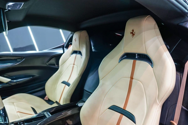 Ferrari SF90 Stradale Asseto Fiorano