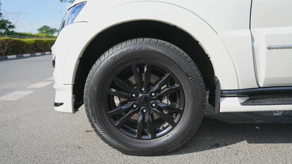 MITSUBISHI PAJERO 2020!! SIGNATURE CONDITION!! GCC SPECS!! WELL MAINTAINED!! 3.8 V6