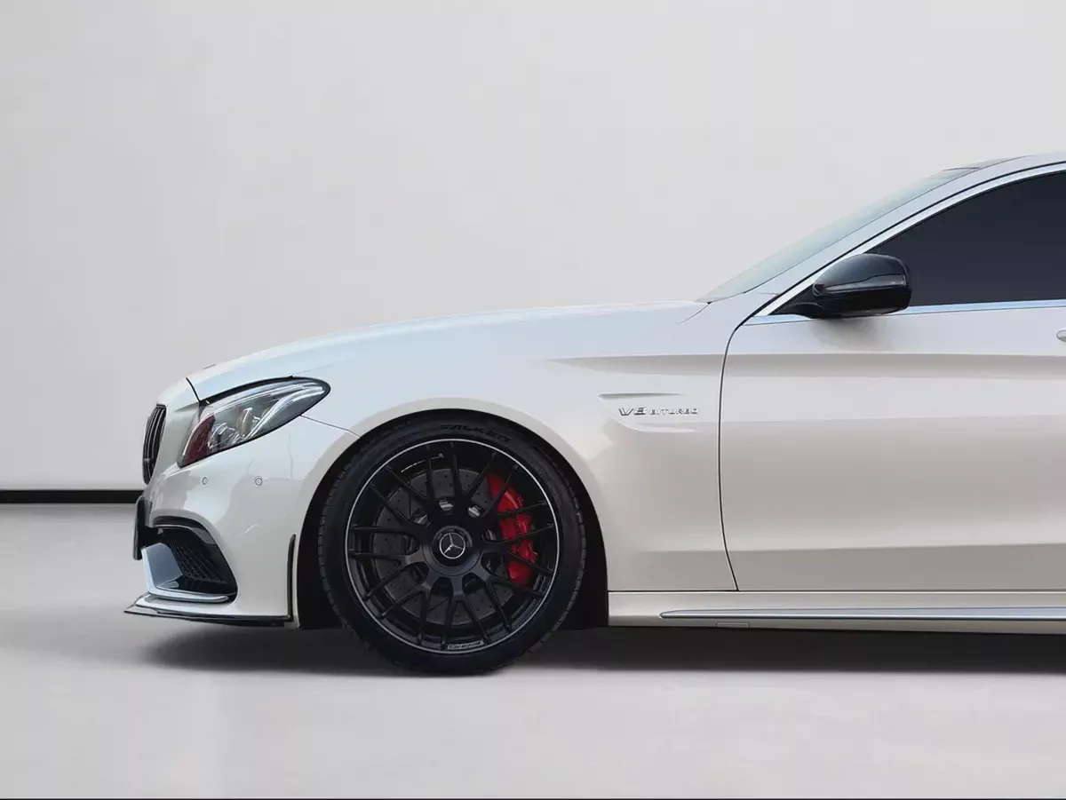 MERCEDES-BENZ C63 S AMG | | 4.0L TWIN-TURBO V8 | 503 HP | 2 KEYS | ORIGINAL PAINT-9-9