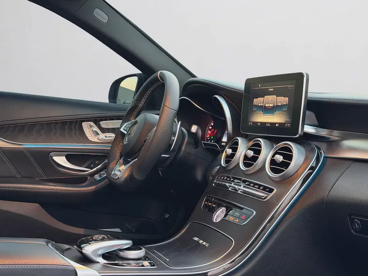 MERCEDES-BENZ C63 S AMG | | 4.0L TWIN-TURBO V8 | 503 HP | 2 KEYS | ORIGINAL PAINT-12-12