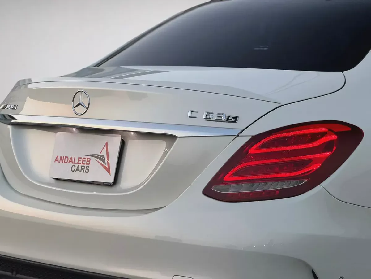 MERCEDES-BENZ C63 S AMG | | 4.0L TWIN-TURBO V8 | 503 HP | 2 KEYS | ORIGINAL PAINT-6-6