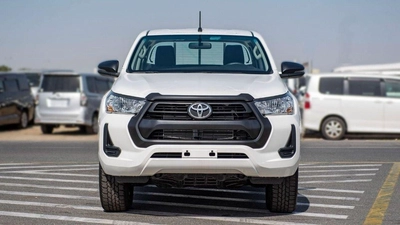 Toyota Hilux GL TOYOTA HILUX MID OPTION 2.4L DIESEL 2025 FOR EXPORT ONLY-1
