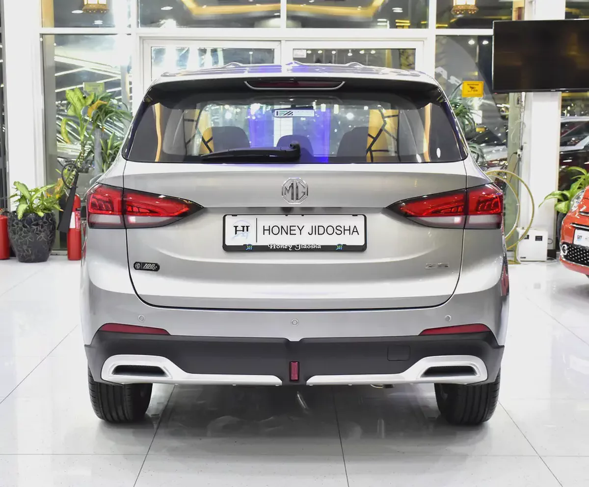 AED 840 EMi for 5Yrs | MG ZS 1.5L ( 2026 Model ) in Silver Color GCC Specs-4-4