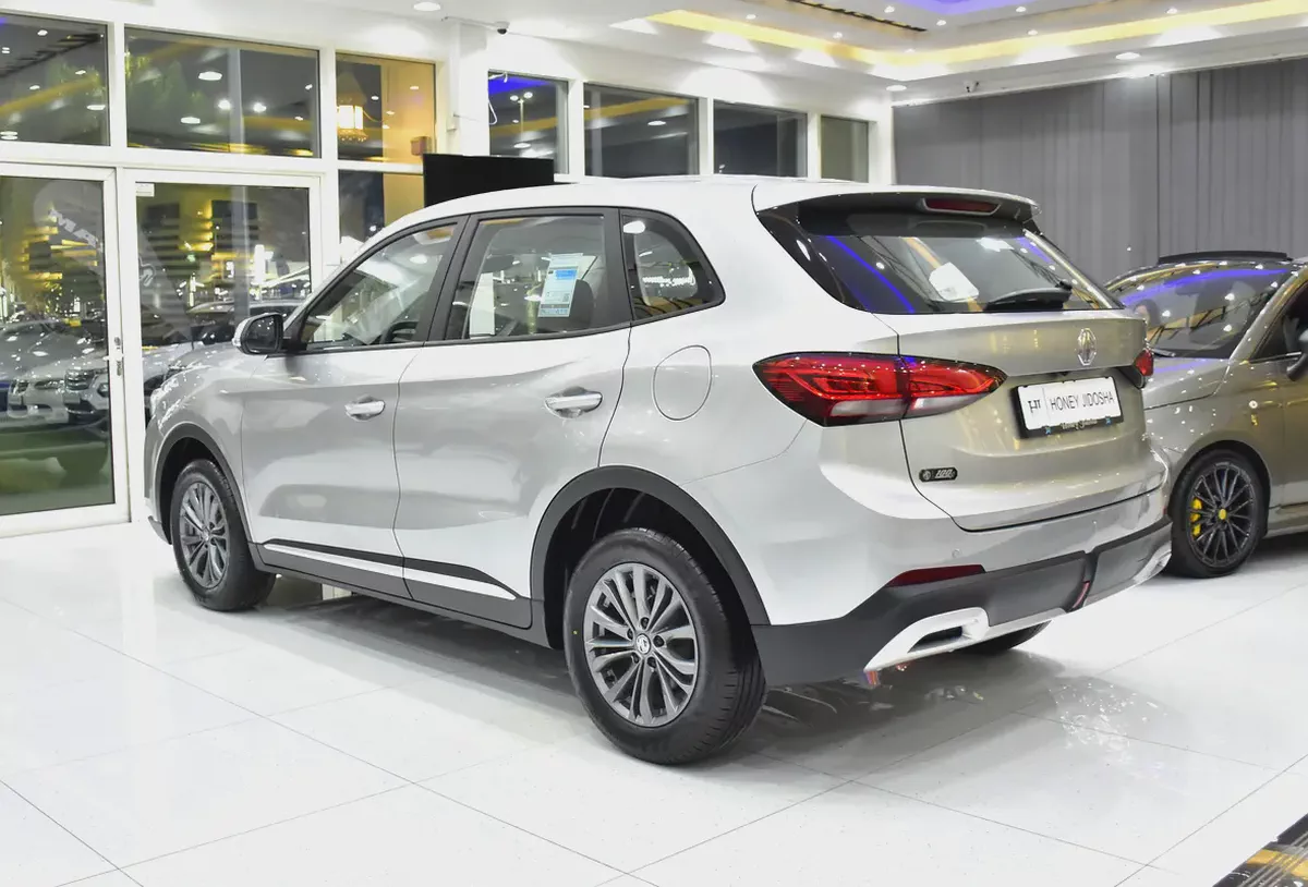 AED 840 EMi for 5Yrs | MG ZS 1.5L ( 2026 Model ) in Silver Color GCC Specs-6-6
