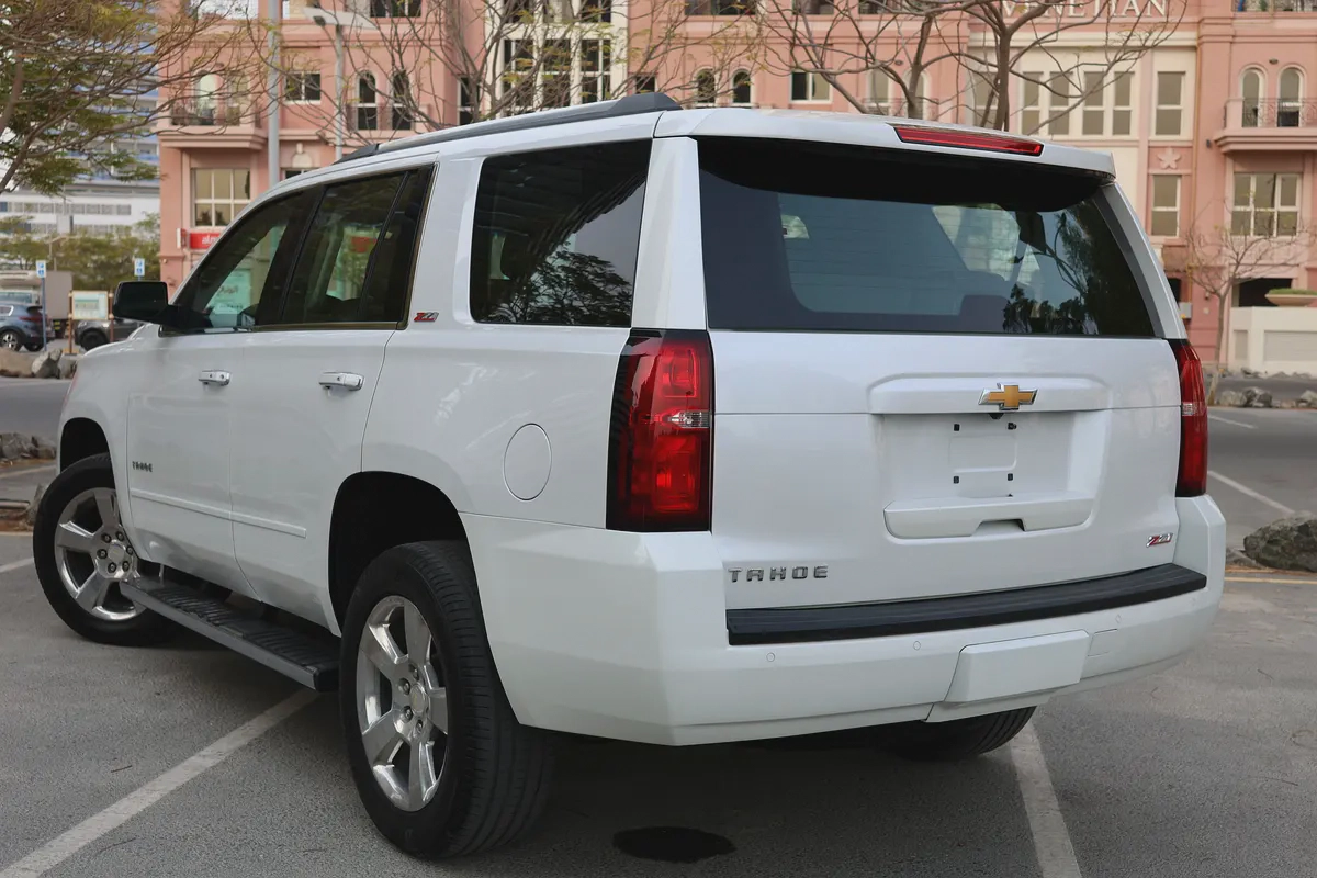Chevrolet Tahoe -Z71 2016-V8 -169000KM- GCC SPECS-EXCELLETNT CONDITION-3-3