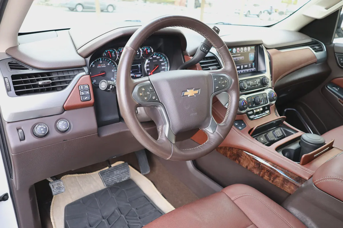 Chevrolet Tahoe -Z71 2016-V8 -169000KM- GCC SPECS-EXCELLETNT CONDITION-10-10
