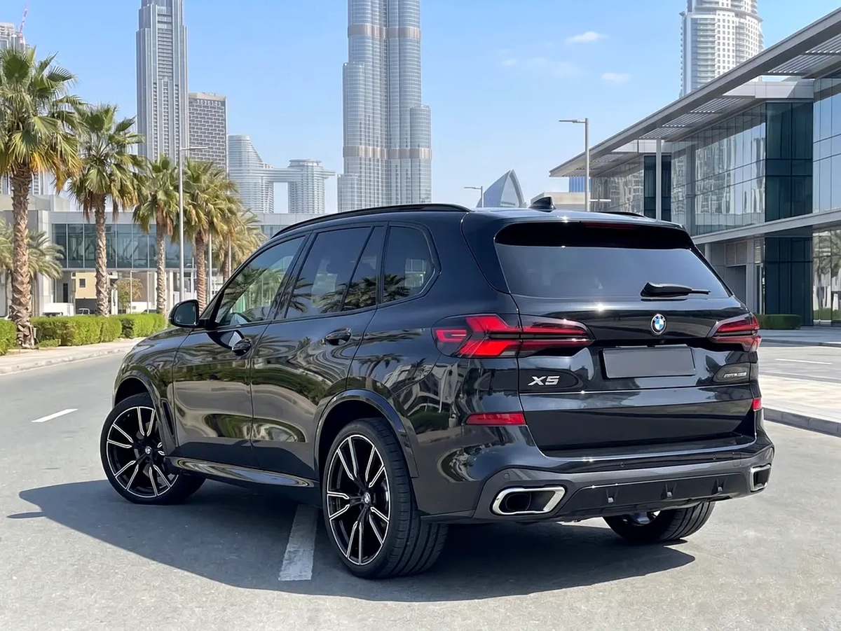 BMW X5 xDrive40i M Sport-4-4