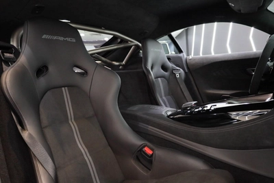 Mercedes-Benz AMG GT Black Series-4