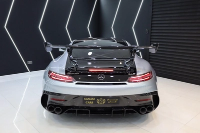 Mercedes-Benz AMG GT Black Series-2