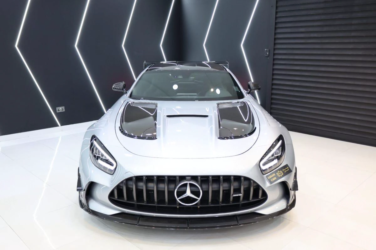 Mercedes-Benz AMG GT Black Series-1-1