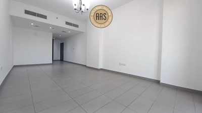 Chiller free luxurious huge 2bhk with maid's room all amenities-10