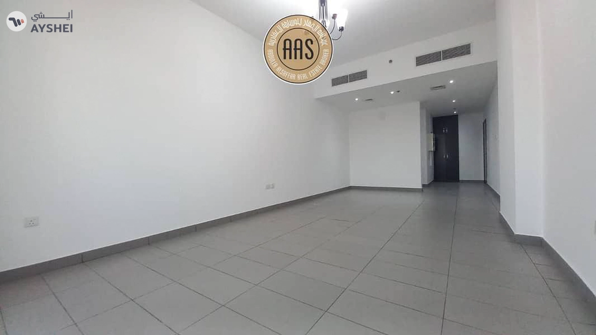 Chiller free luxurious huge 2bhk with maid's room all amenities-11-11