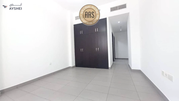 Chiller free luxurious huge 2bhk with maid's room all amenities