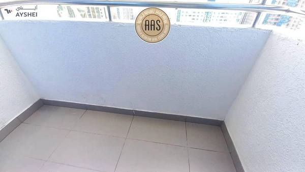 Chiller free luxurious huge 2bhk with maid's room all amenities