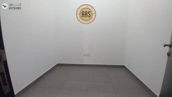 Chiller free luxurious huge 2bhk with maid's room all amenities