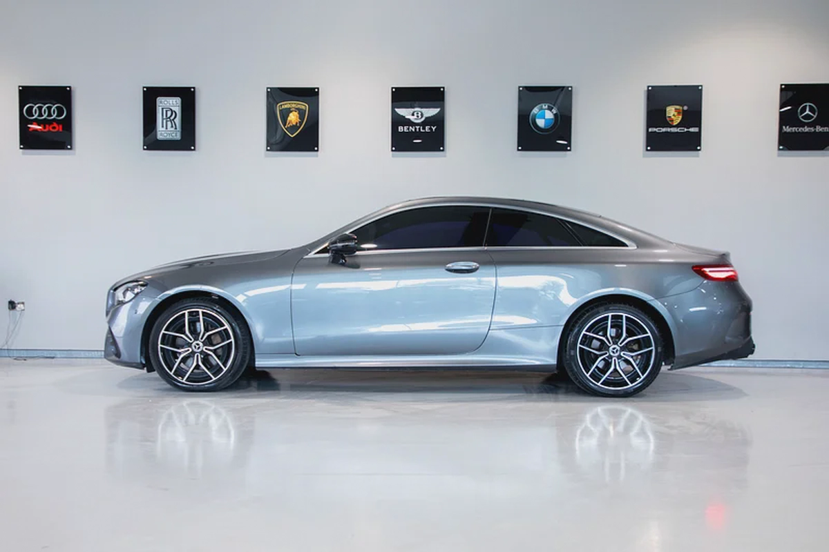 Mercedes-Benz E220d Coupe 2018 – Premium Comfort  Performance-3-3