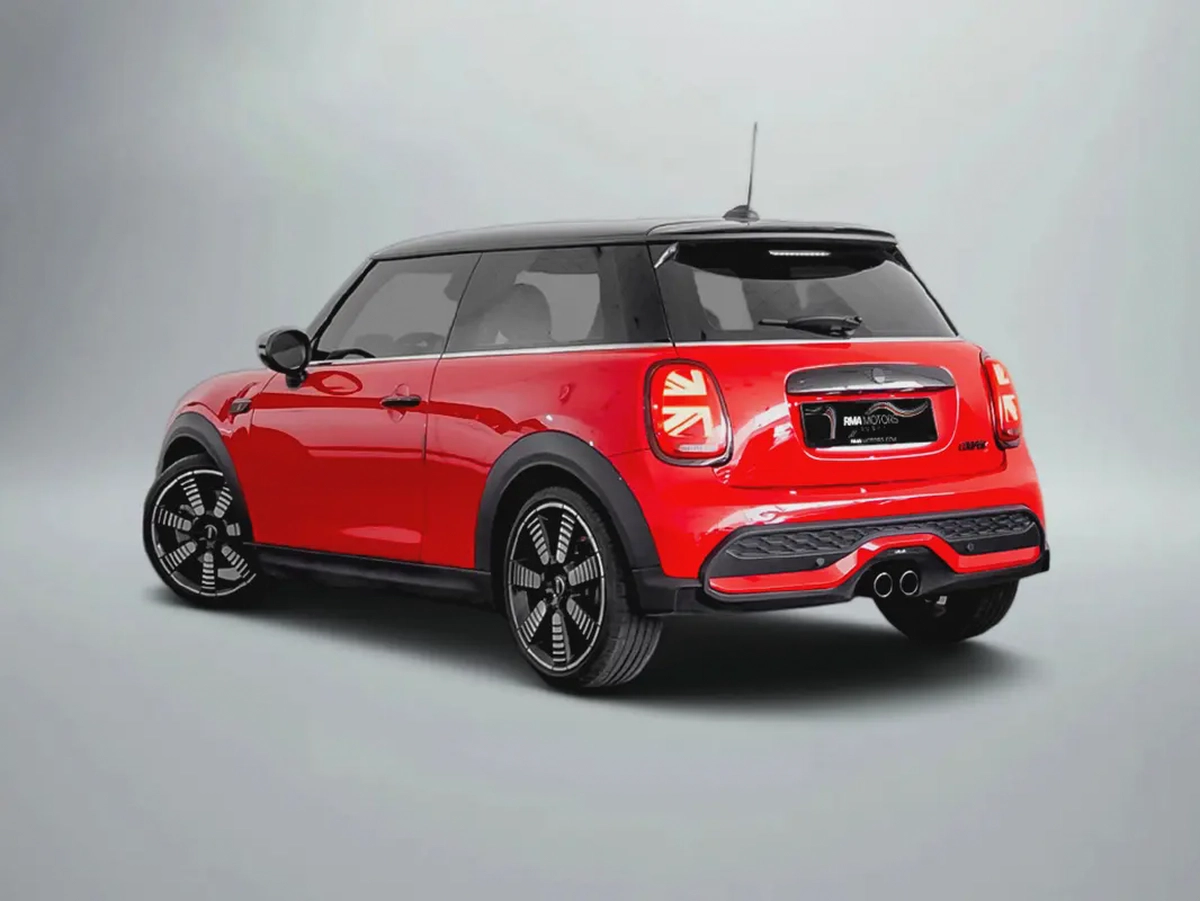1,860 AED / 60 month | 0% DP | 2023 Mini Cooper S / Full Mini Service History-1-1