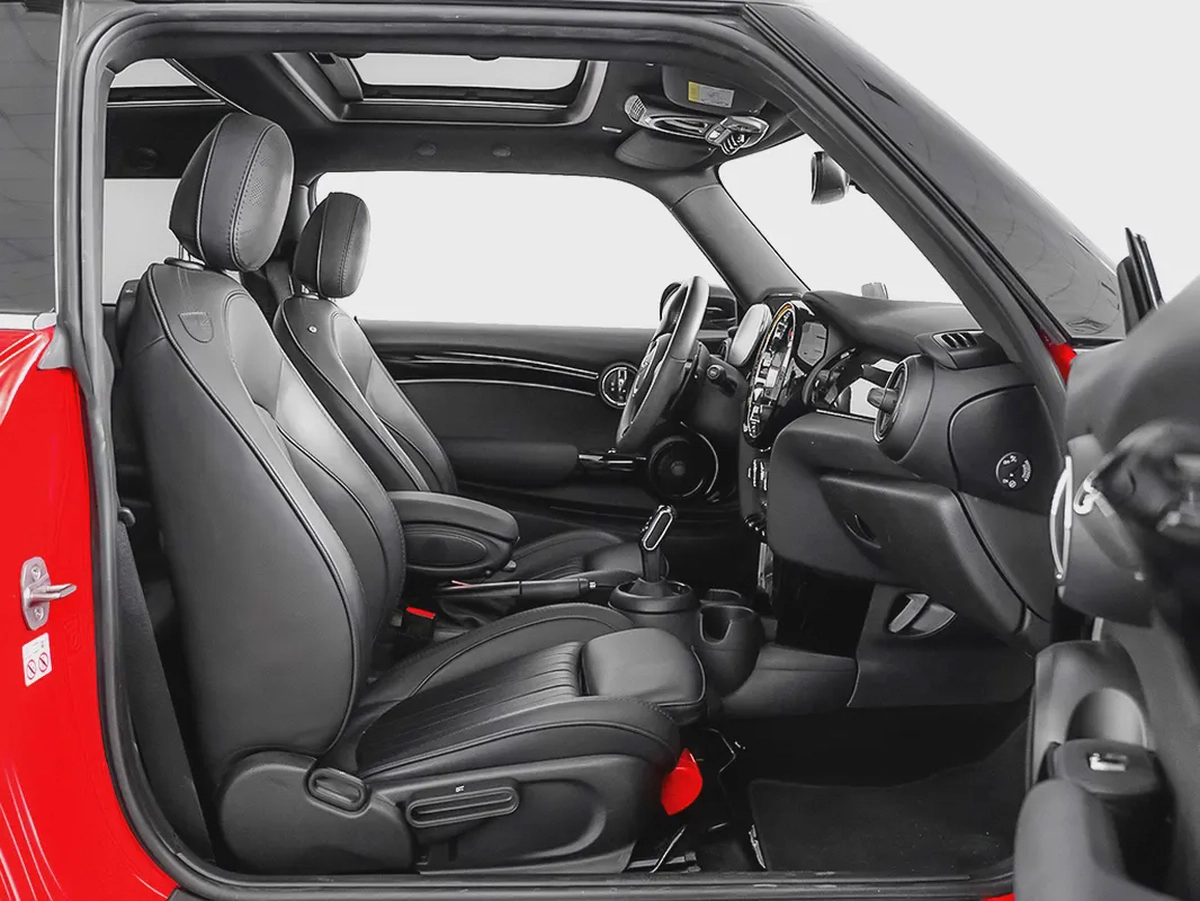 1,860 AED / 60 month | 0% DP | 2023 Mini Cooper S / Full Mini Service History-7-7