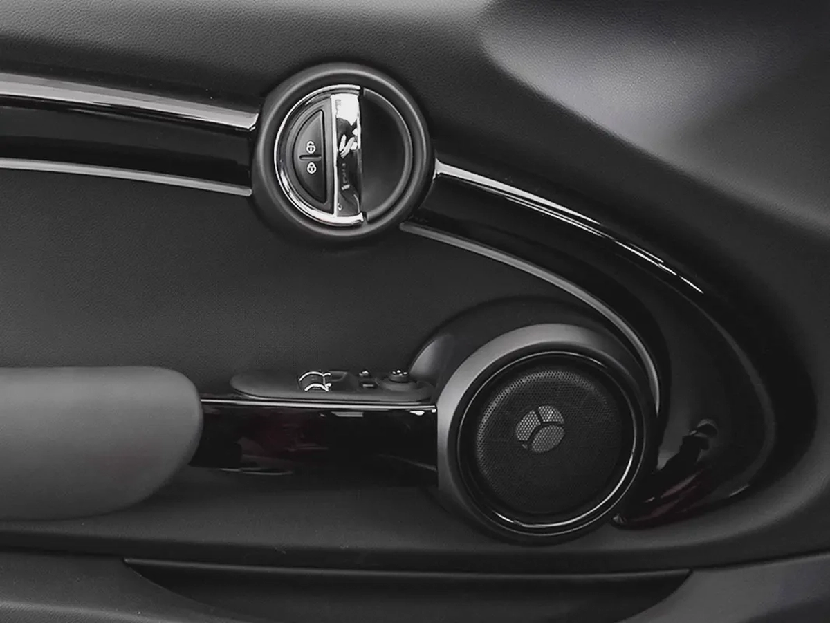 1,860 AED / 60 month | 0% DP | 2023 Mini Cooper S / Full Mini Service History-10-10
