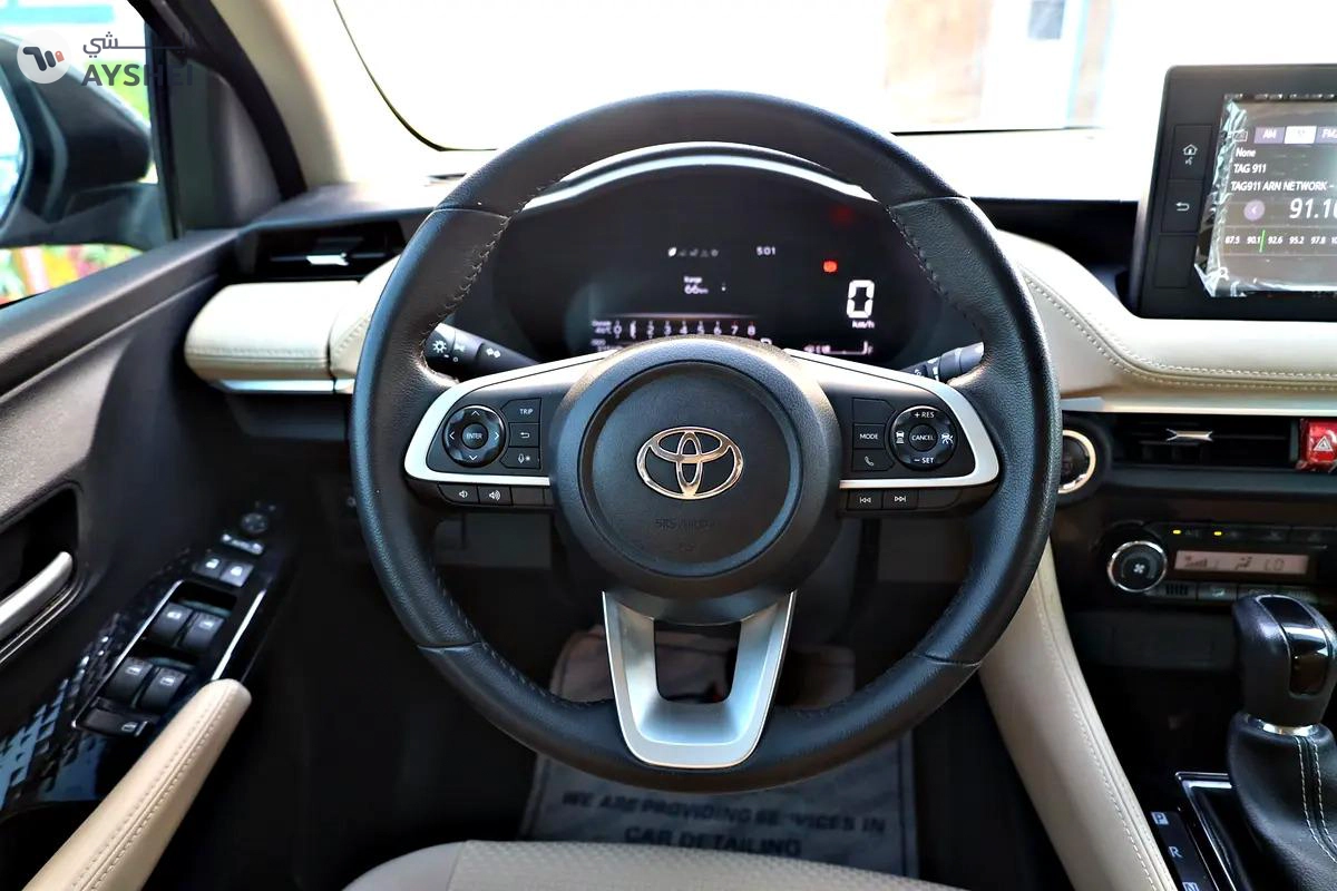 1030 EMI ON 0 DOWNPAYMENT 2023 TOYOTA YARIS NEW SHAPE- Silver Colour-5-5