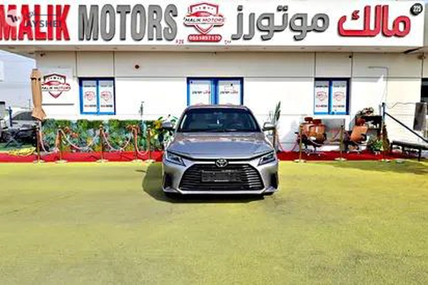 1030 EMI ON 0 DOWNPAYMENT 2023 TOYOTA YARIS NEW SHAPE- Silver Colour